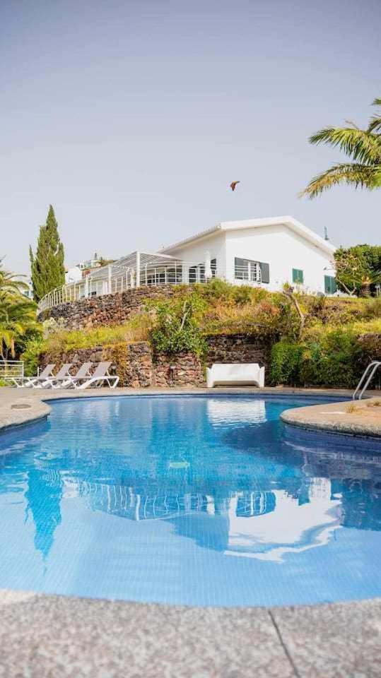 Vila Da Falesia-With Pool And Views Caniço Dış mekan fotoğraf